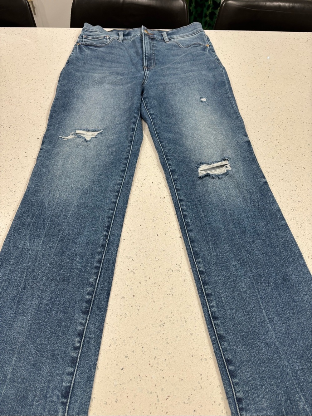 Women’s Express Jeans Slim straight high stretch Size 12 worn twice - Picture 3 of 5